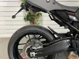 Yamaha XSR900 ABS - 4
