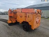 - - - SF 1000 C - 3