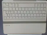 Logitech tastatur til tablet