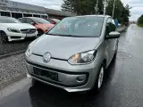 VW Up! 1,0 60 Life Up! BMT - 3