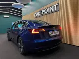 Tesla Model 3  Long Range AWD - 3