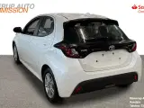 Toyota Yaris 1,5 Hybrid Active 116HK 5d Trinl. Gear - 4