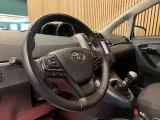 Toyota Verso 1,8 VVT-i T2 Premium 7prs - 4