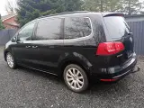 VW Sharan 2,0 TDi 140 Highline DSG BMT - 2