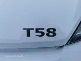 2018 - SunLight T 58   Under klargøring. Sunlight T58 med solcelle, markise, cykelholder m.m. - 5