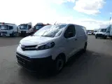 Toyota Proace Medium 1,6 D Comfort Skydedør, Dobb. bagdør u/ruder 115HK Van 6g - 4