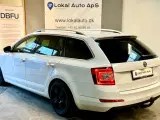 Skoda Octavia 1,8 TSi 180 Elegance Combi DSG - 5