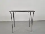 Fritz hansen kvadratisk bord med antracit plade med stålkant - 2