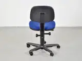 Dauphin kontorstol i blå med sort stel - 3