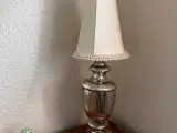 Bordlampe med skærm - 67 cm høj