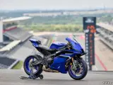 Yamaha YZF R9 - 2