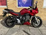 Yamaha FZ6