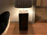 Lampe lavet af genbrug 