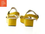 Gule ruskindssandaler. Ecco str 39 - 4