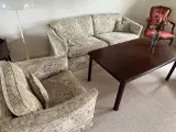 Flot 3 personers sofa og stol - 3