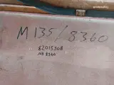 New Holland M135 Skærm 82001524 - 2