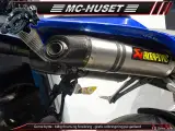 Yamaha YZF R1 - 3