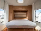 2018 - LMC 450 D Style   Super velholdt Dobbelt seng vogn - 2