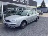 Ford Mondeo 2,0 Trend - 2