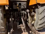 Renault 120-14 traktor - 5