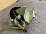 - - - Log Saw 700 - 4