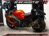Suzuki GSX 1300 R Hayabusa - 5