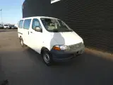 Toyota HiAce 2,5 D 88HK Van - 2