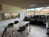 Lager med kontor - 3