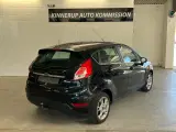 Ford Fiesta 1,6 TDCi Titanium 95HK 5d - 3