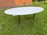Spisebord med 2 plader