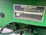 John Deere 2850 4x4 - 2