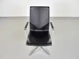 Four design fourcast xl plus konferencestol i sort læder med armlæn - 5