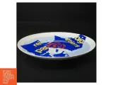 Kunstnerisk porcelænstallerken fra Gyrr Og Gæster (str. 24 cm i diameter) - 2