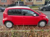 VW Up! 1,0 MPi 60 Move Up! BMT - 4