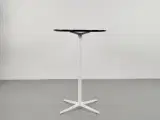 Højt cafebord med sort plade og hvidt stel - 3