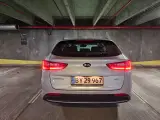 Kia Optima 2,0 PHEV SW aut. - 4