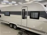 2023 - Hobby Prestige 650 KFU   Hobby 650 KFU model med Fransk seng og Køjer fra Hinshøj Caravan A/S - 2