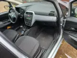 Fiat Grande Punto Hatchback - 5