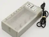 ⭐️- Batterilader D AA AAA C 9V - 2