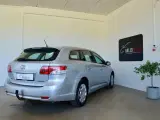 Toyota Avensis 2,0 D-4D stc. - 4