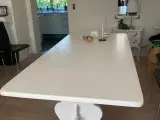 Spisebord - Massiv eg - Malet hvid 