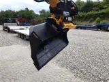 XCMG xe27e - 3