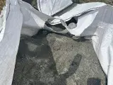 Stenmel i grå og sort - 2