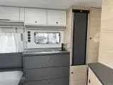 2025 - Fendt Apero 515 SG   Lækker Fendt med enkelsenge fra Hinshøj Caravan - 3