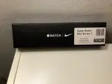 Apple Watch Nike Series 7 - 2