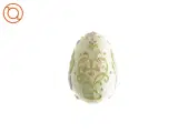 Pynte æg i hvid med fordybning og blomster detaljer - 2