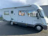 - - - Hymer B654 autocamper