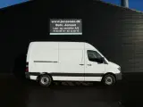 Mercedes-Benz Sprinter 211 2,1 CDI A2 H2 114HK Van Aut. - 3