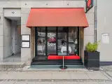 Afståelse af restaurant beliggende i lejemål med yderst attraktiv husleje - 4