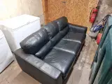 Sort 3 pers læder sofa 
